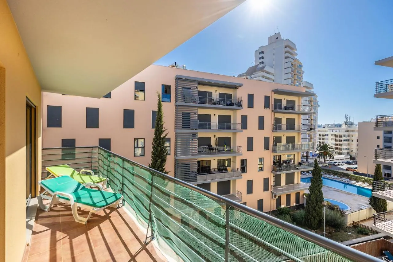 Apartment Lesley Armacao de Pera