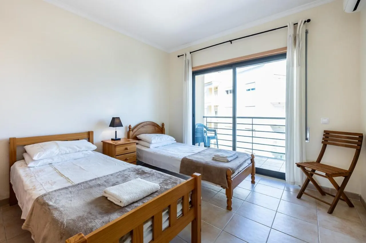 Apartment Lesley Armacao de Pera